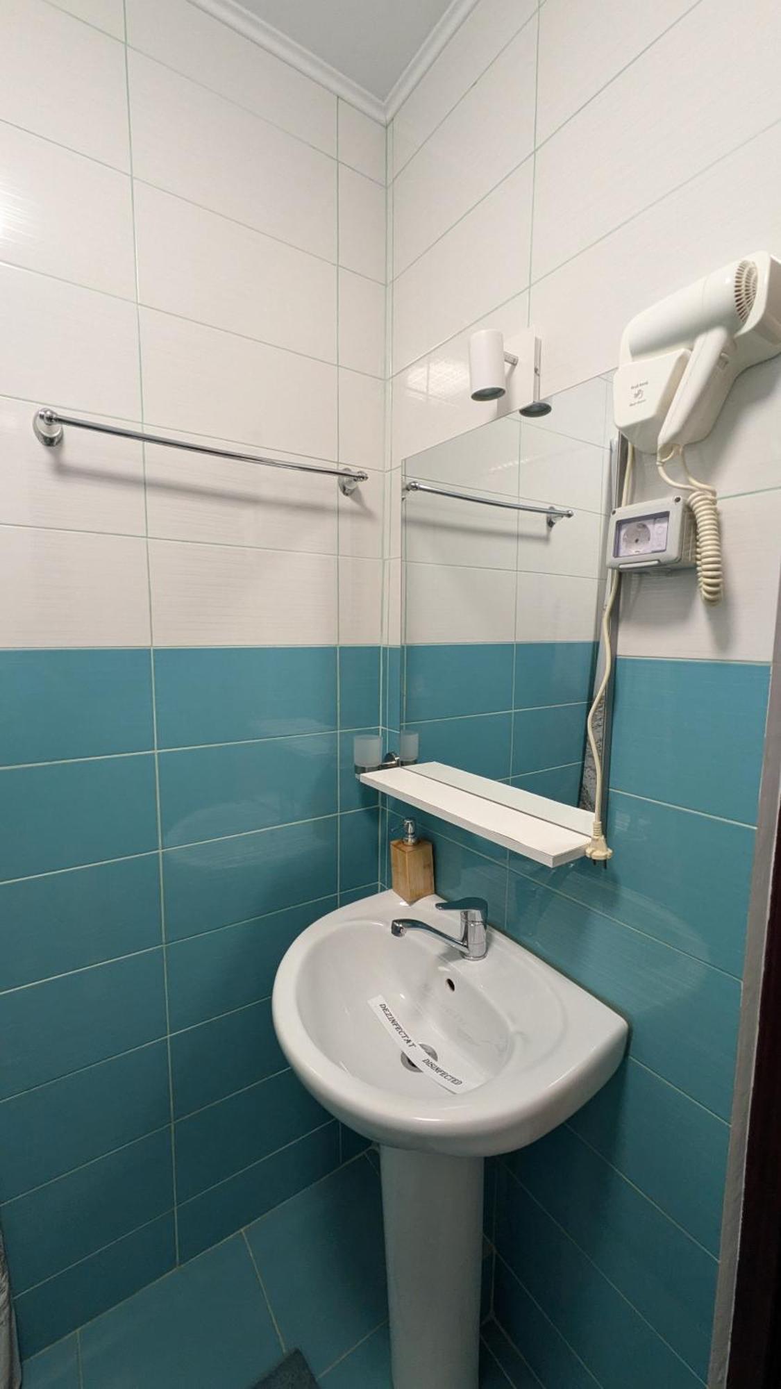 Motel Don Tomaso Васлуи Екстериор снимка