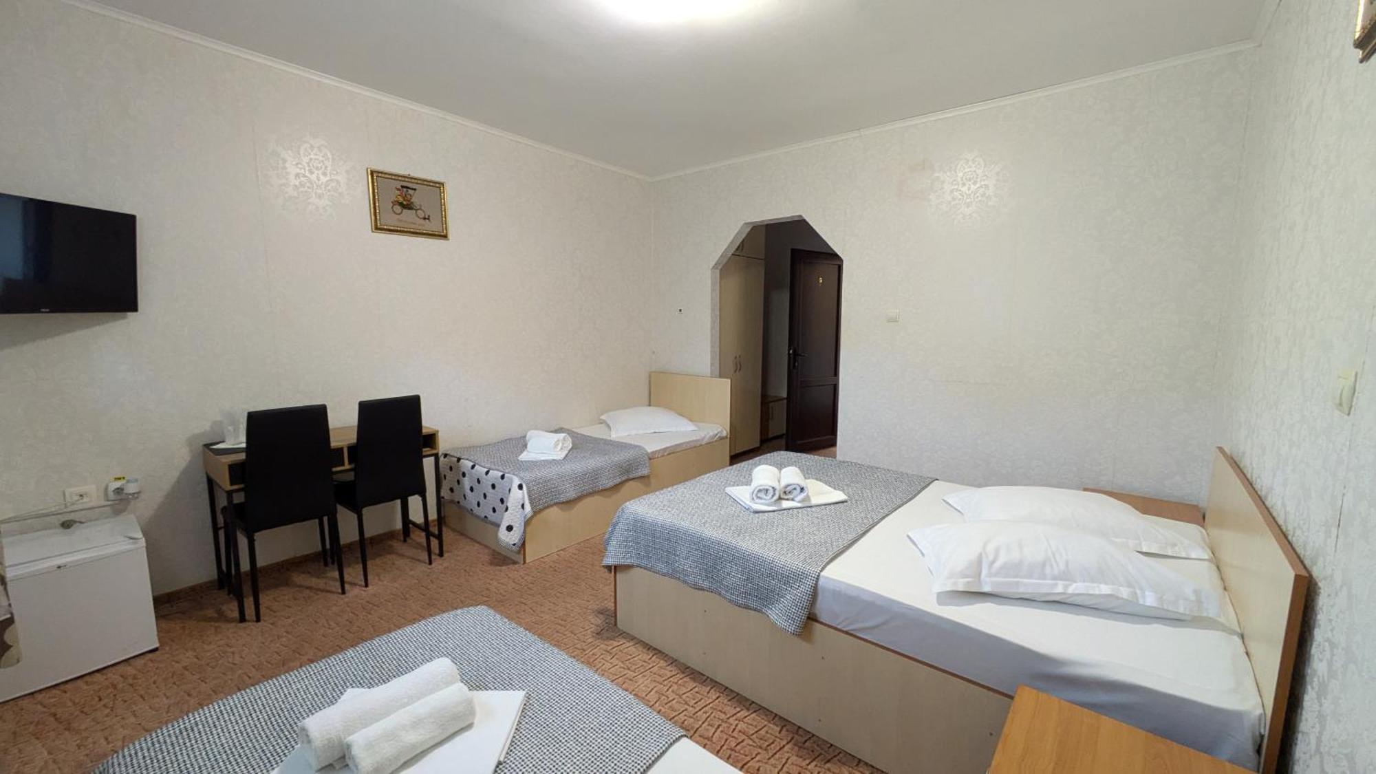 Motel Don Tomaso Васлуи Екстериор снимка