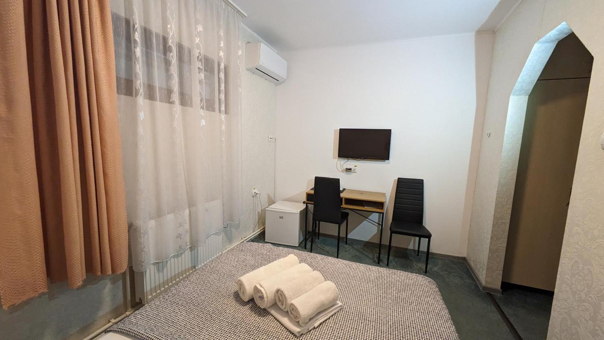 Motel Don Tomaso Васлуи Екстериор снимка